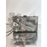 "Ezüst fehér epoxi gyanta 3D virágos clutch táska"#01