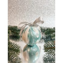   "Mentazöld - fehér metál márványos karácsonyi gömb"#01